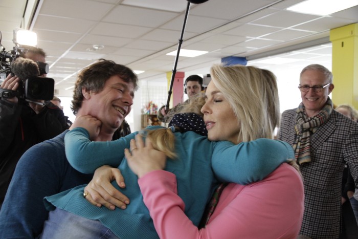 Een dikke knuffel van Janske voor Chantal Janzen.